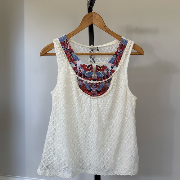 Anthropologie Tops - Anthropologie Akemi and Kin blouse top